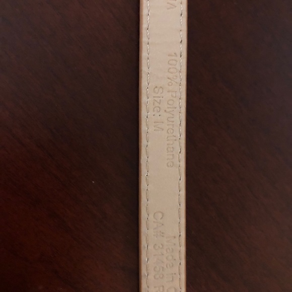 🌷🌷BCBG MaxAzria Belt - Picture 8 of 8